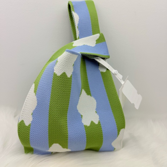 NWT Green Blue Strip Compact Stylish Essentials Handheld Bag - Picture 7 of 8